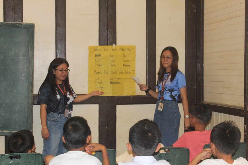 UM Enhances Foundation Reading Skills among Elementary Pupils through the “Pagpaambit sa Kinaadman” Program (by: Aileen Sinang)